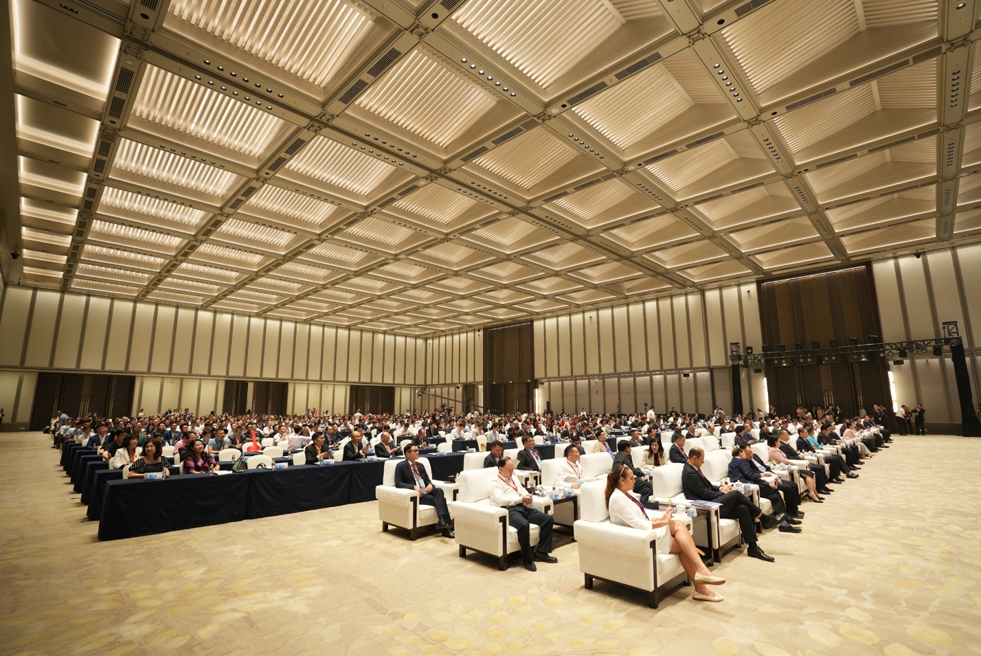 曾智明寄语客属青年:携手共进,共创价值<br>—第五届世界客属青年大会在广州召开